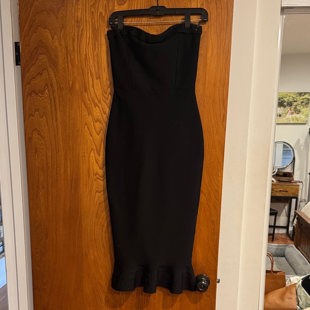 House of CB Elegant Black Strapless Dress